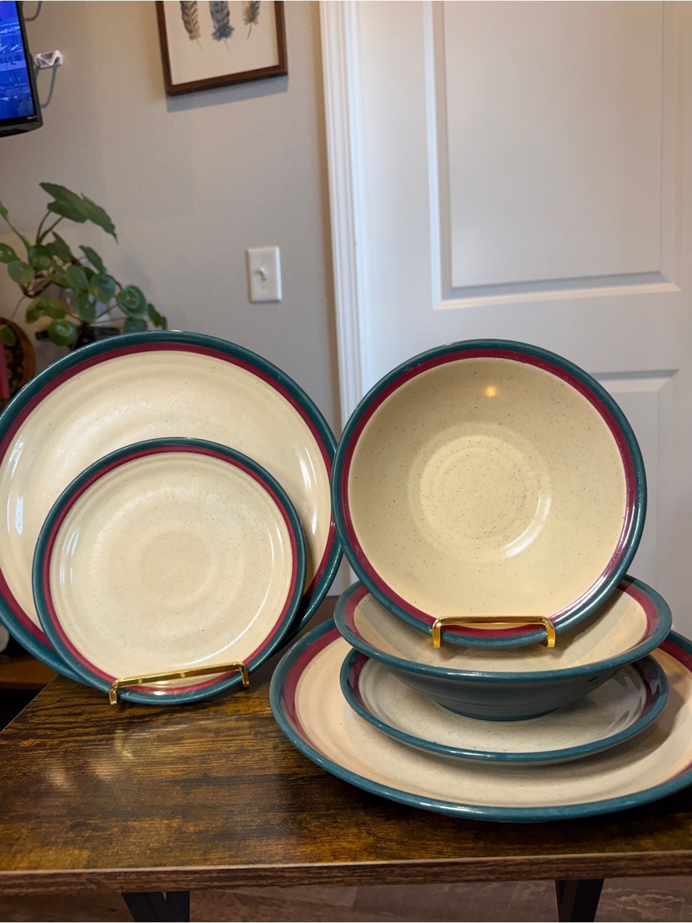 Vintage Southwestern Stoneware Dinnerware Set – Teal Burgundy Speckled